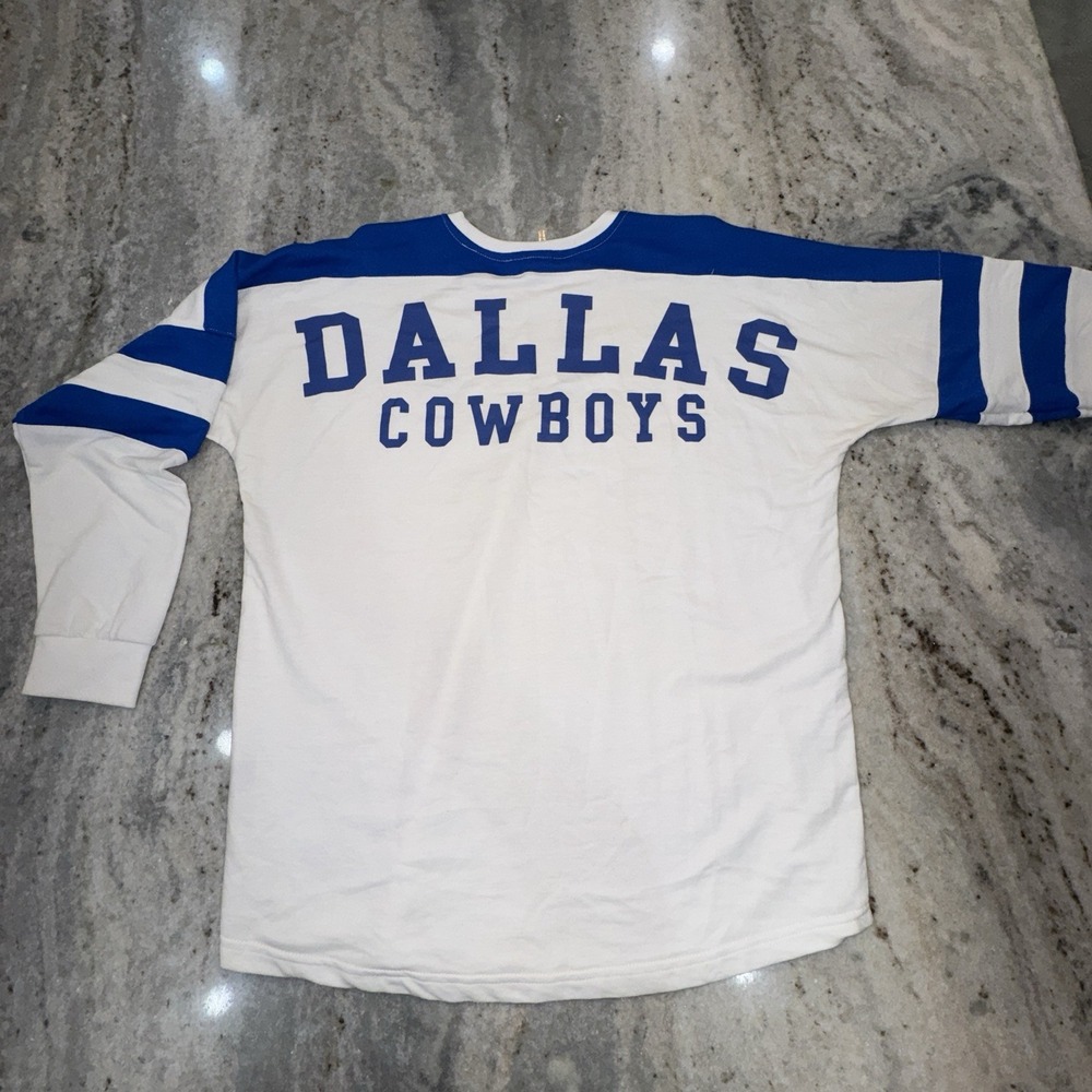 NFL Dallas Cowboys Long Sleeve Spell Out Shirt Size Adult Medium Stripe Sleeve